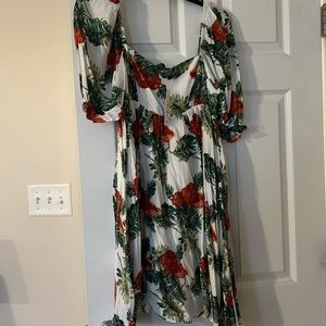 New with Tags tropical dress